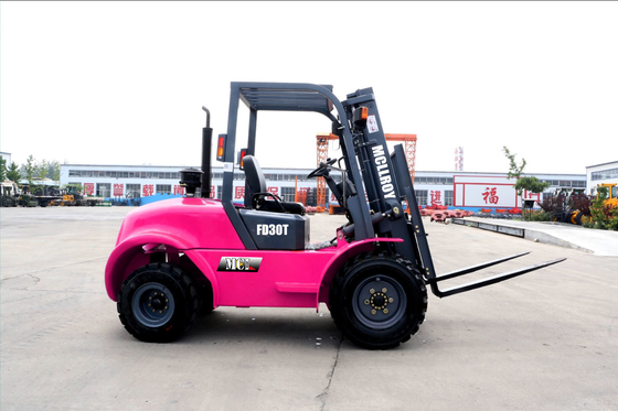 Hoogwaardige offroad vorkheftruck met verbrandingsinterval Totaalgewicht 4900 kg