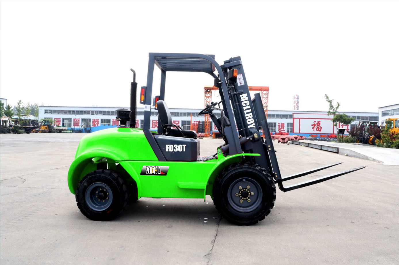 Rate Loading Weight 3000 KG Safe Handling Rough Terrain Forklift Truck Ground Clearance 220 Mm Compact Forklift